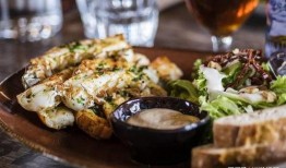 淄博美食爆料事件视频大全,视频大全带你领略舌尖上的淄博风情